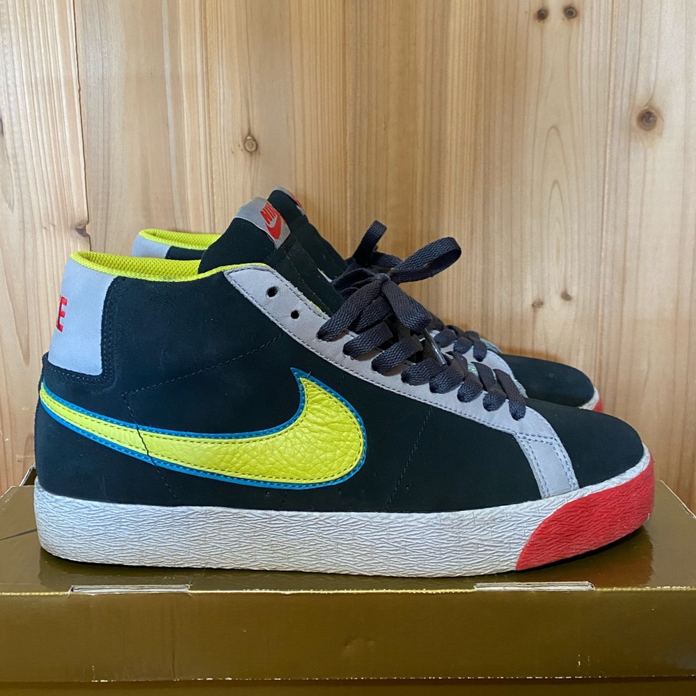 2008 Nike SB Blazer Pacman Black Bright Cactus - Picture 1 of 13